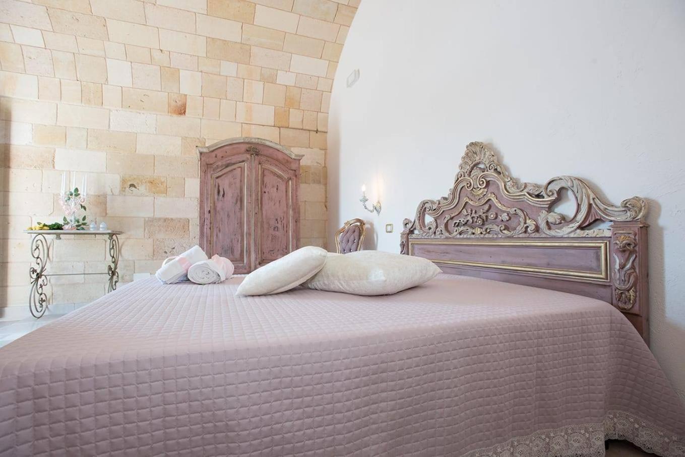 Castello Salentino B&B เมเลนดูญโญ ภายนอก รูปภาพ